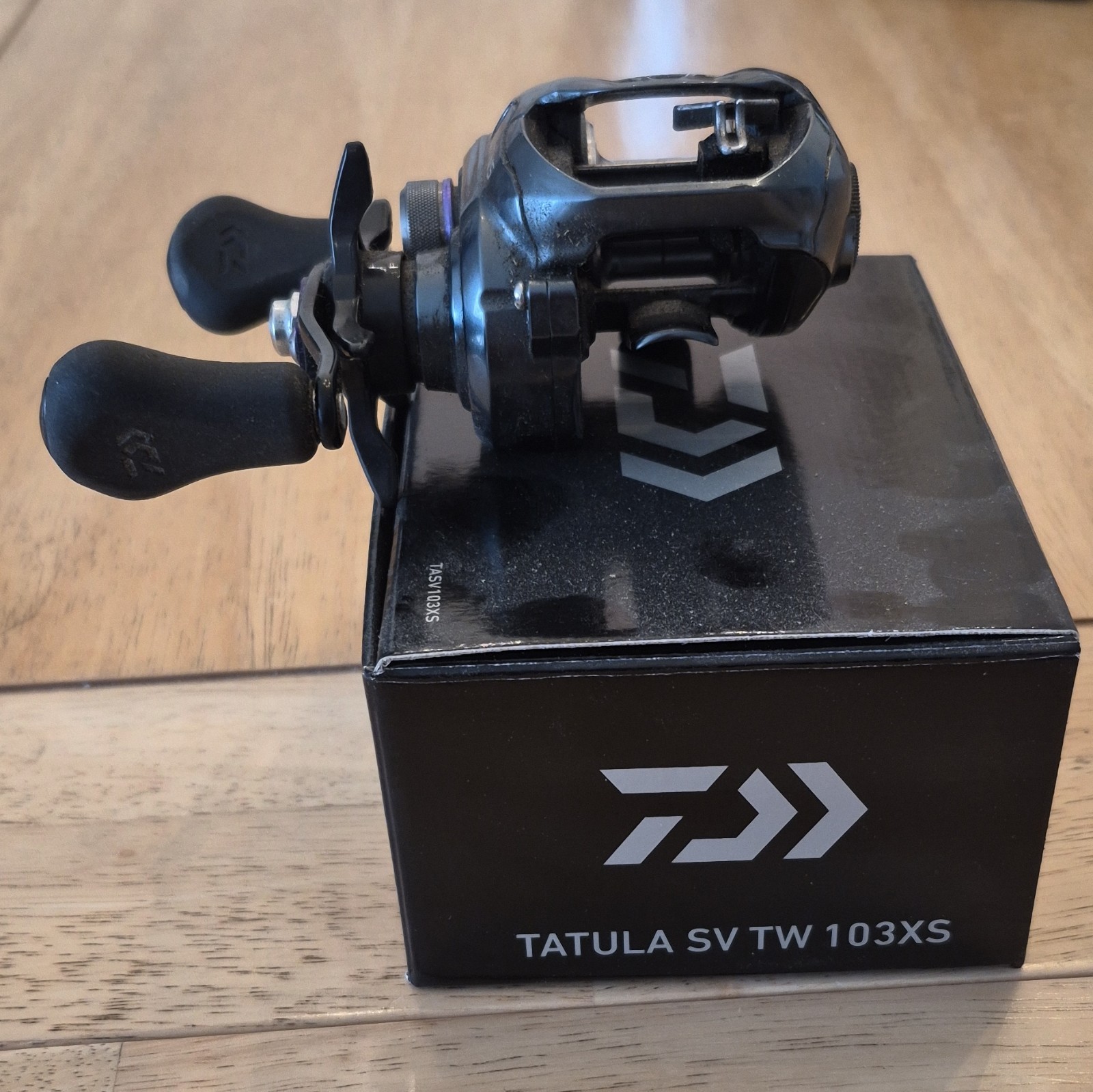 Daiwa Tatula SV TW 103XS Baitcast Reel Right-Hand 8.1:1 7BB Star Drag Box