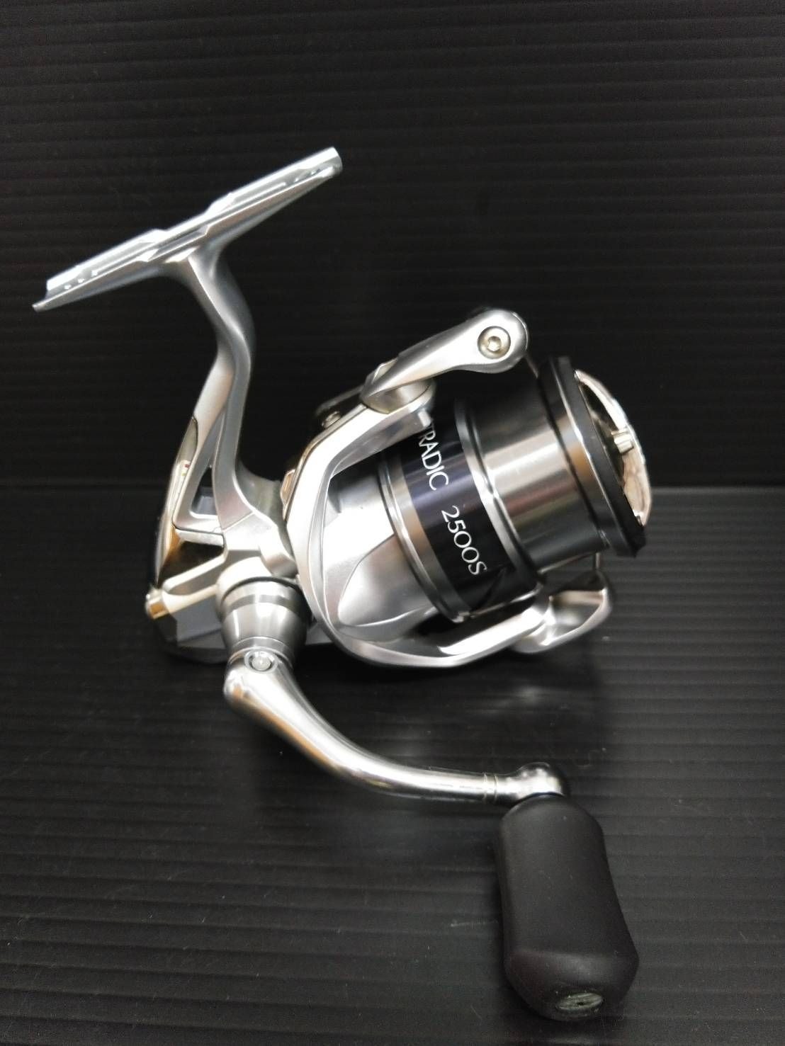 SHIMANO’s STRADIC 2500HGS K Spinning Fishing Reel spool change Used big game