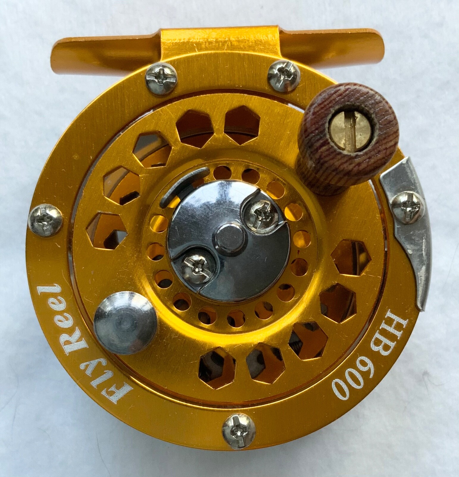 Seaknight Gold Faced Anodized Aluminum Fly Fishing Reel – 60mm