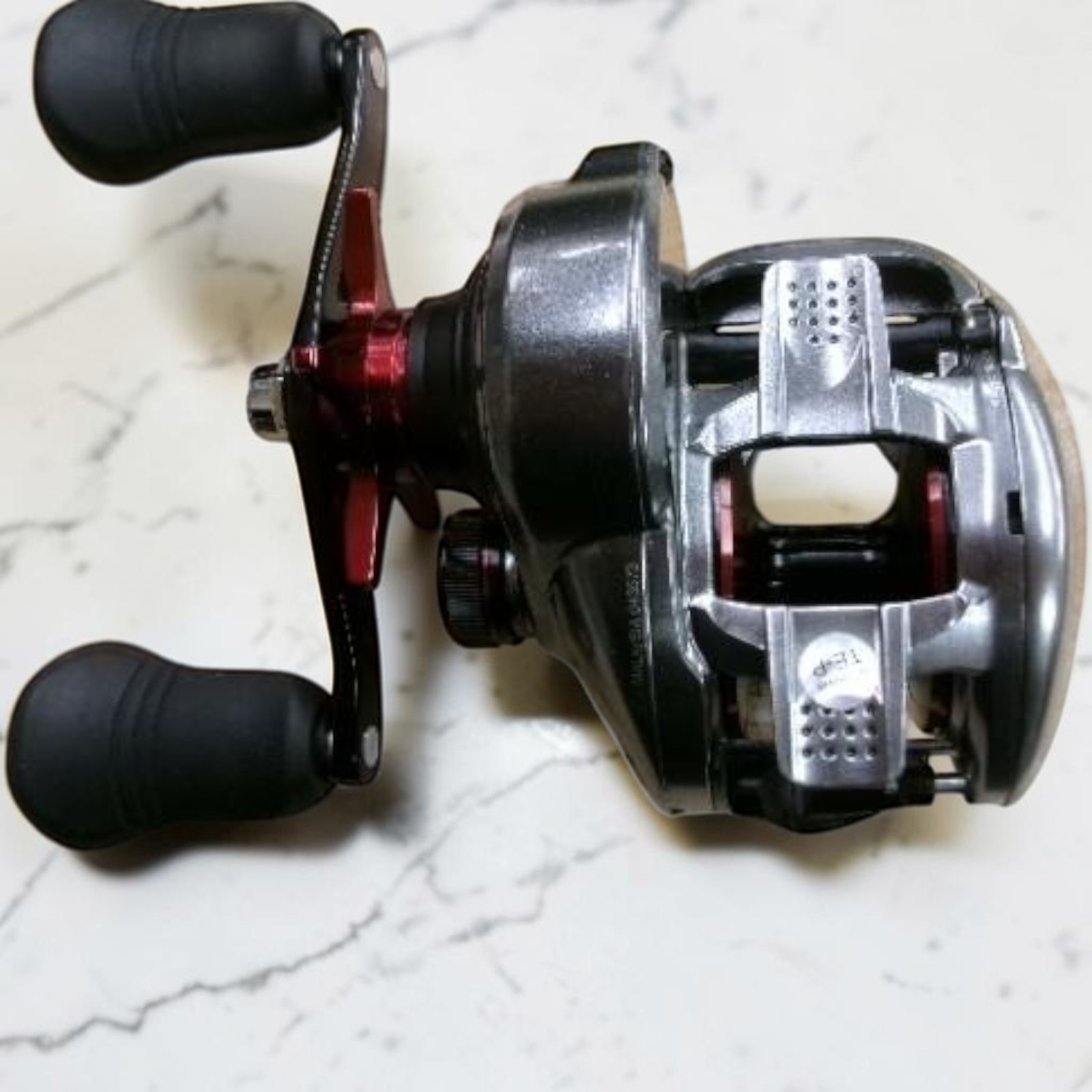 Shimano 21 Scorpion MD 300XG Baitcasting Reel Extra High Gear Good Japan