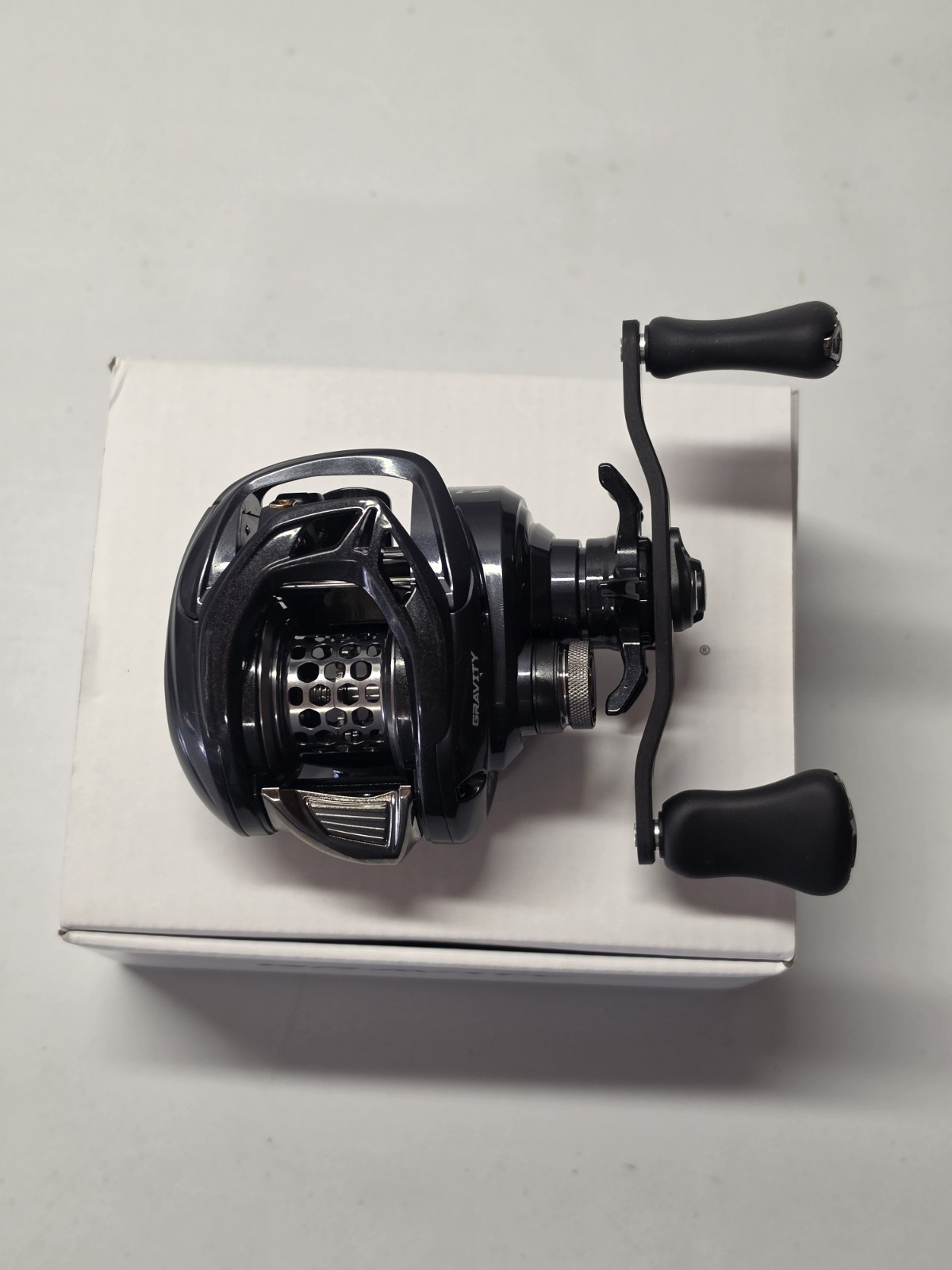 Ark Gravity Bait Finesse BFS 7.1 Right Hand Casting Reel