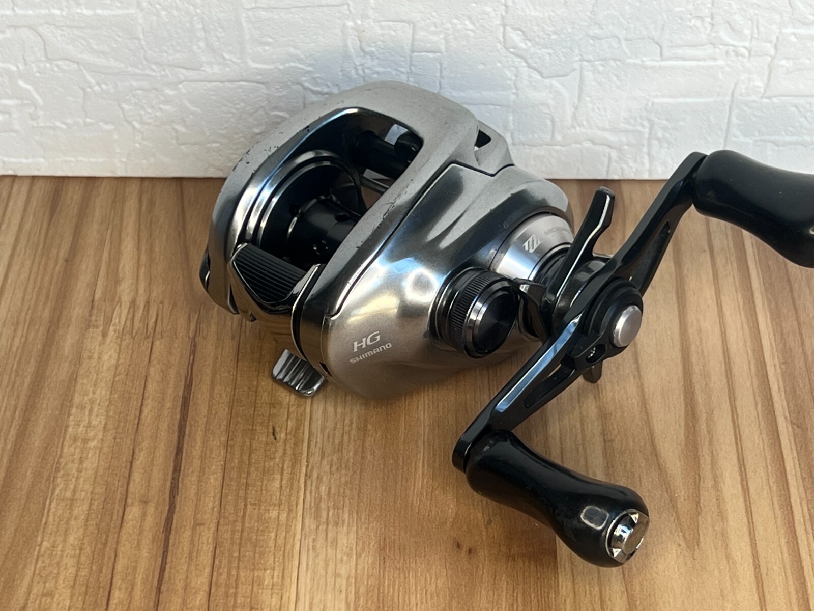 Shimano 18 Bantam MGL HG Right Baitcasting reel 7.1:1 Gear Very Good From Japan