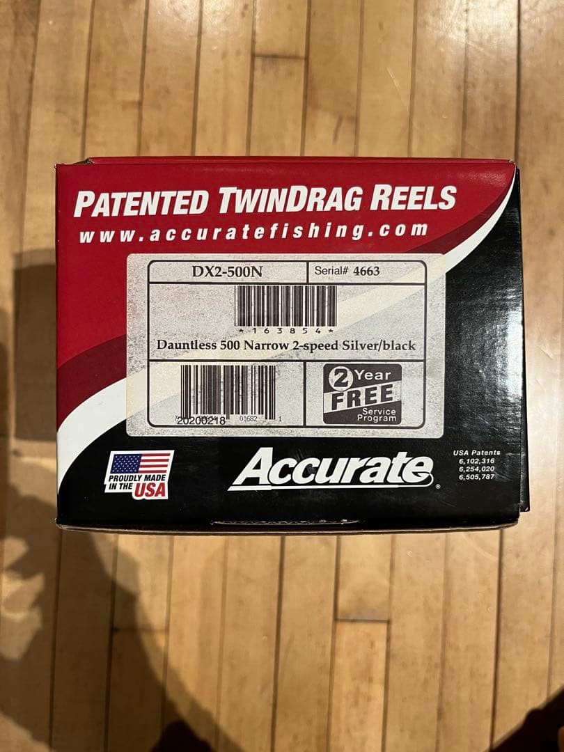Accurate DX2-500N 2-Speed Reel Silver/Black TwinDrag Patented