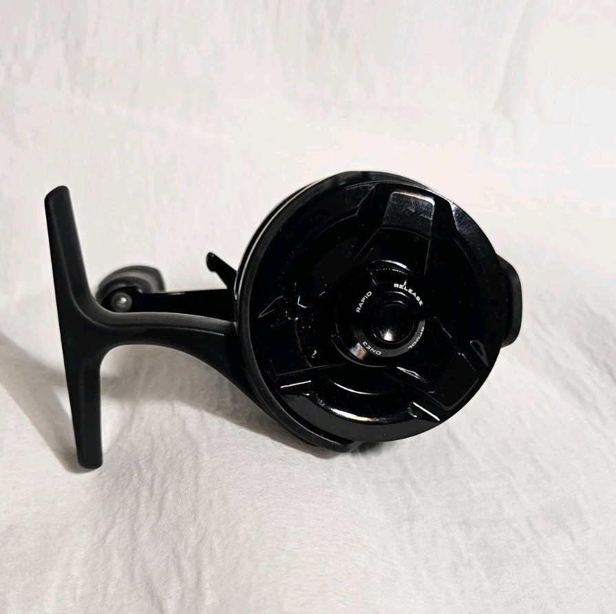 13 Fishing Descent Inline Ice Fishing Reel, D2-2.7-LH 2.7:1 Gear Ratio Left Hand