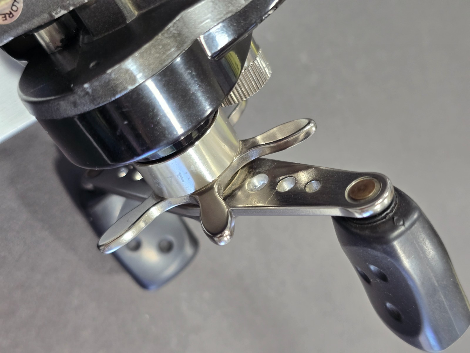 Abu Garcia Ambassadeur REVO-SX Baitcast Reel *11 Ball Bearings *7.1:1 Gear Ratio