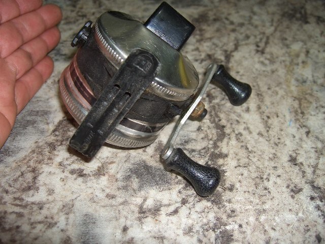 Zebco 33 Made in the USA Spincast Fishing Reel rhino tough used