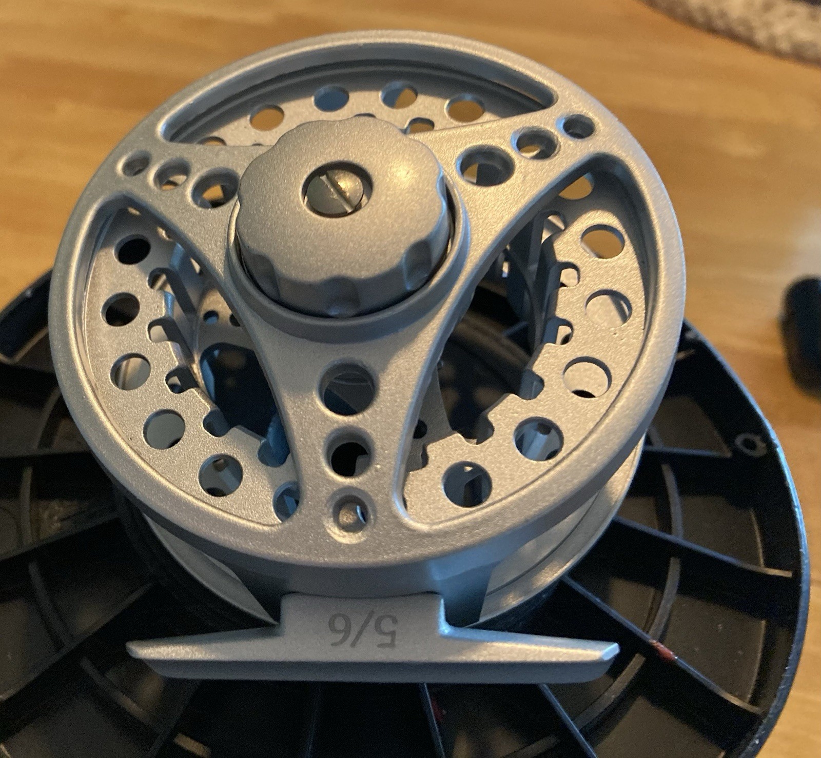 Sougayilang Fly Fishing Reel 5/6 Aluminum