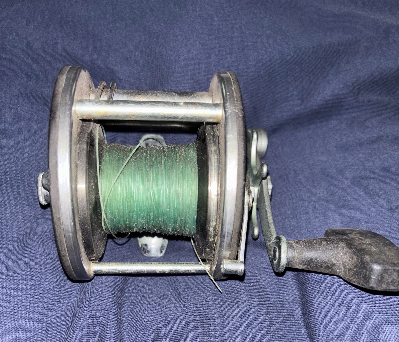 FISHING REEL PENN NO 309 LEVEL WIND