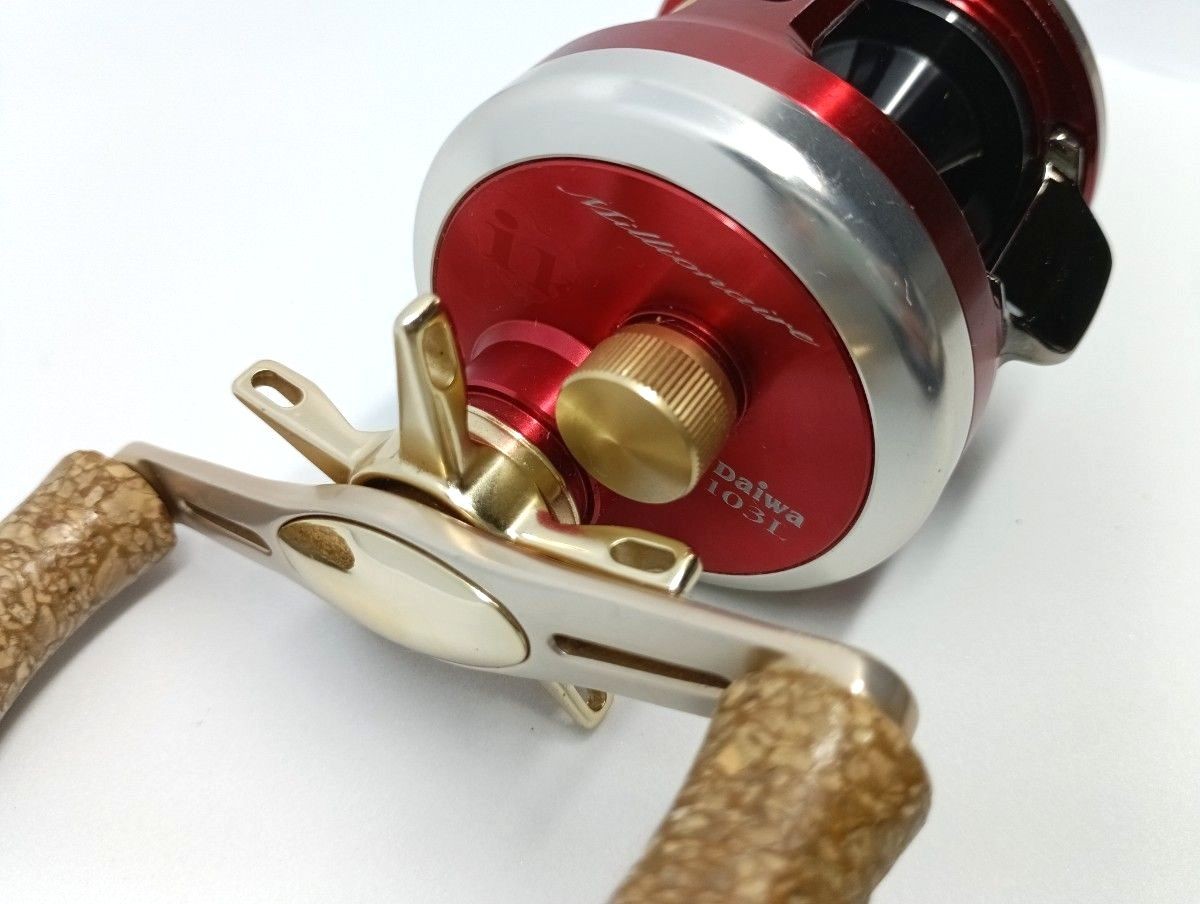 Daiwa IZE Factory Millionaire Light 103L Left Handle Baitcasting Reel Red Japan