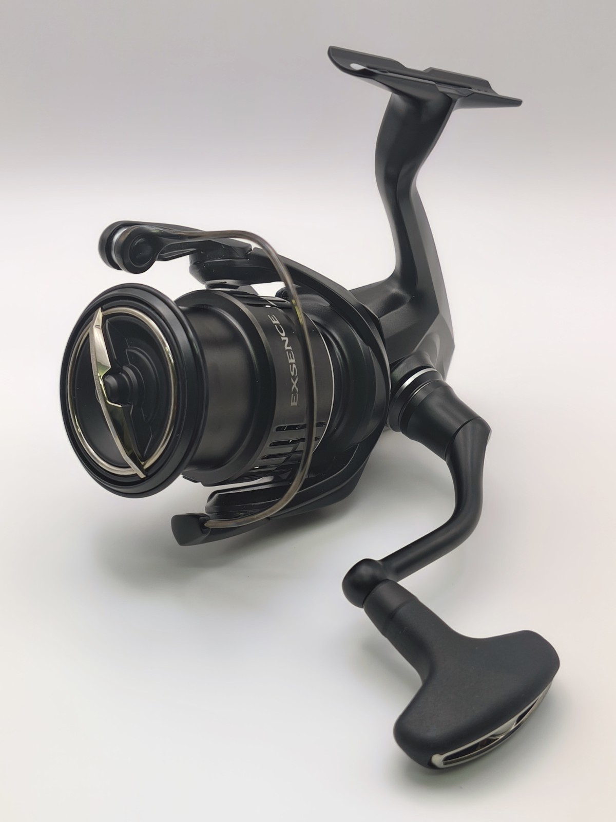 JDM Shimano 21 Exsence C3000M Spinning Reel Sea Bass Lightweight Matte Black NEW