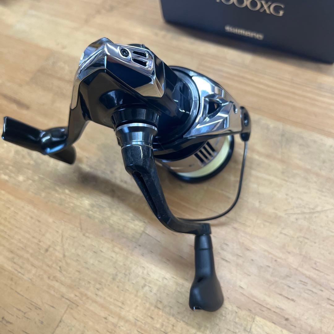 23 Vanquish 4000XG excellent condition
