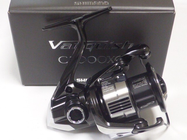 Shimano 23 Vanquish C3000XG Spinning Reel New in Box