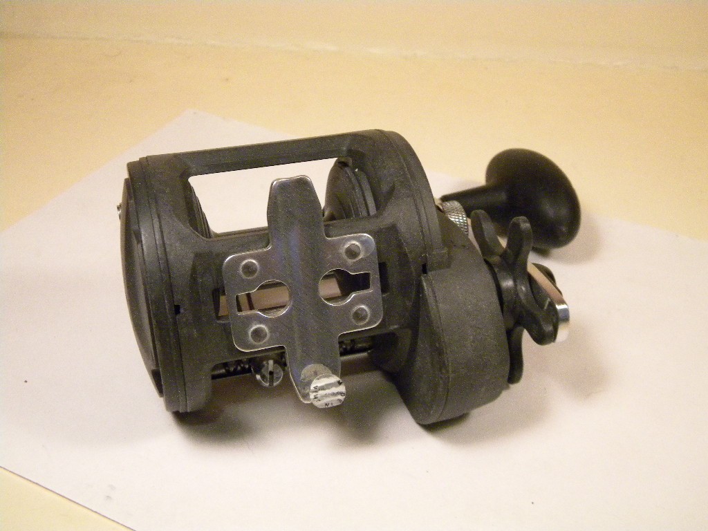 Shakespeare ATS Series ATS30 Trolling Conventional Fishing baitcast reel