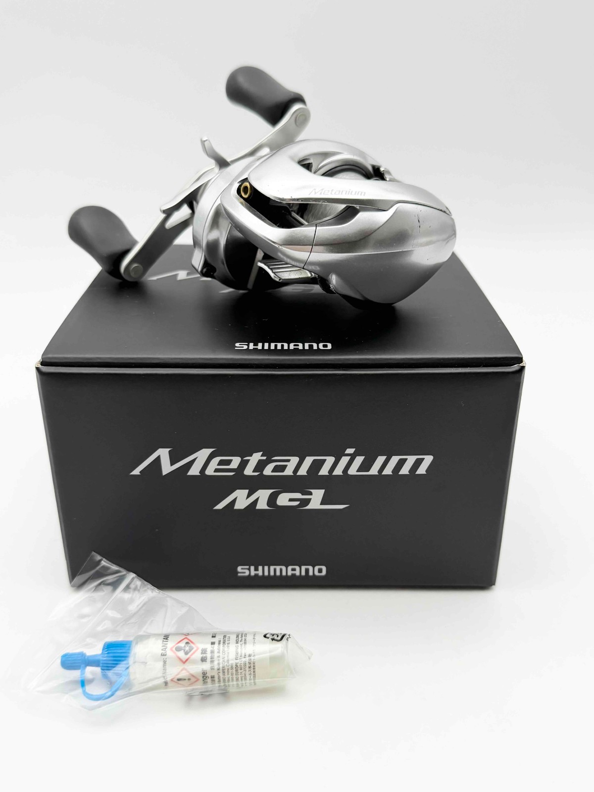 Shimano 16 Metanium MGL Right Baitcasting Reel Box Japan [Used]