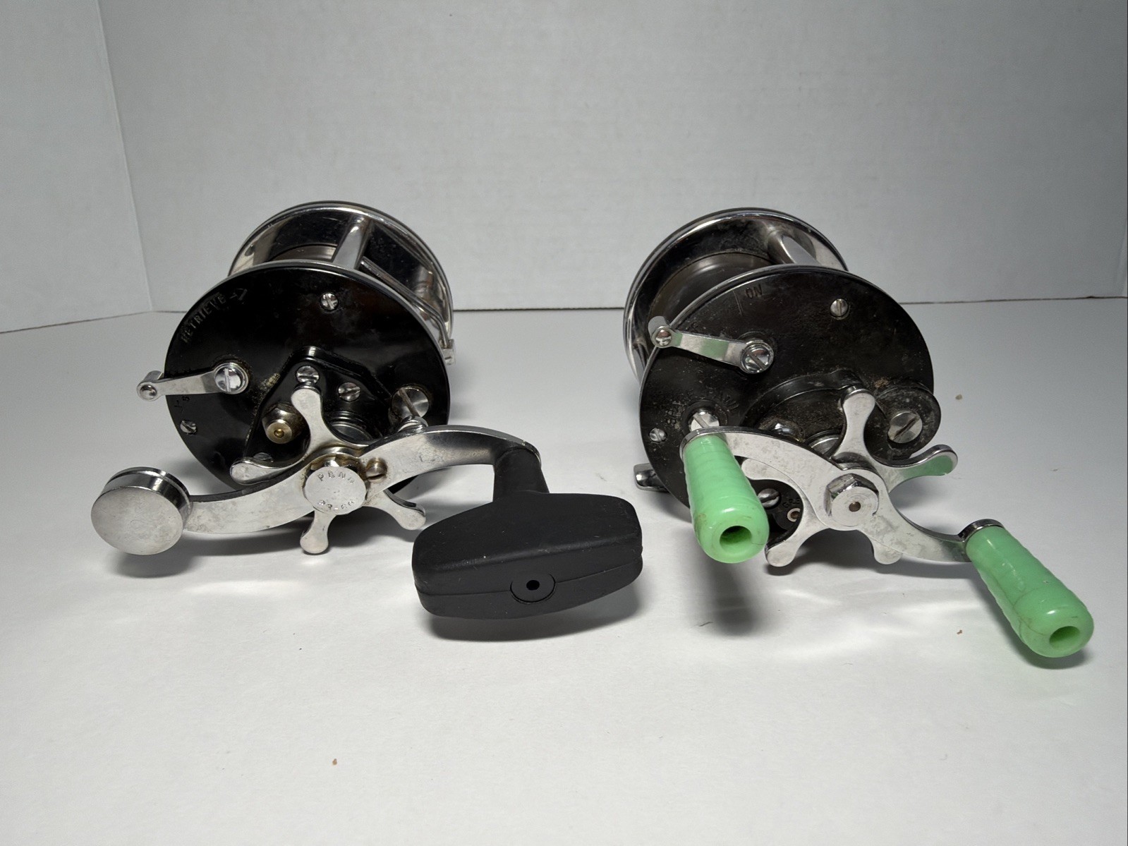 PENN 9 Level Wind & Penn Peer 109 Reels – No Box Pre-owned Good Condition