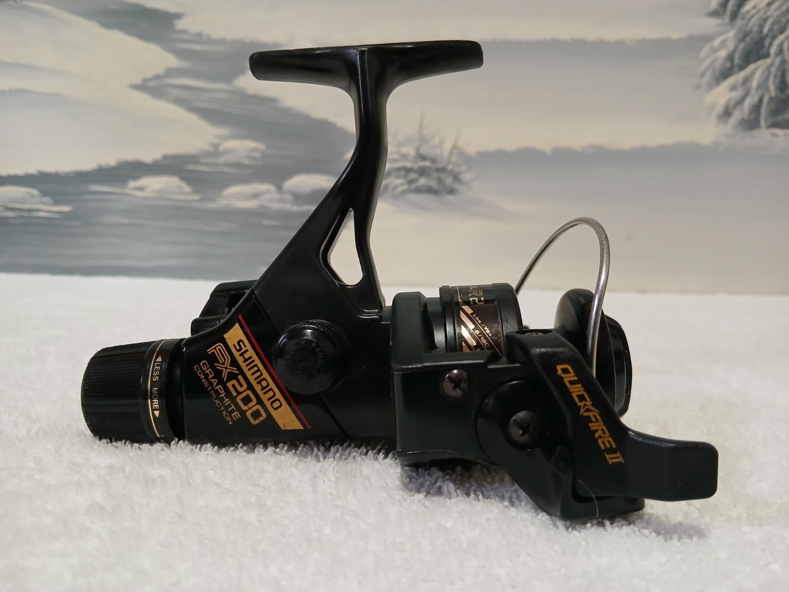 Shimano-Quickfire II FX200-Graphite Construction-Fishing Reel-Great Condition !