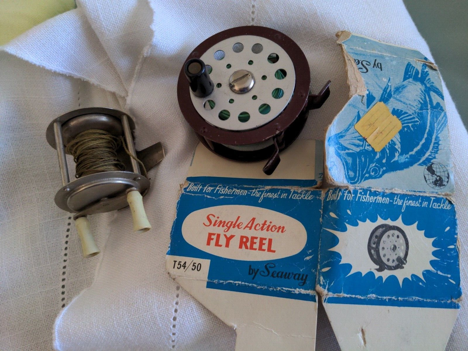 Lot of 2 Fly Fishing Reels Brown Seaway + Unbranded Steel Both Made in Japan RH