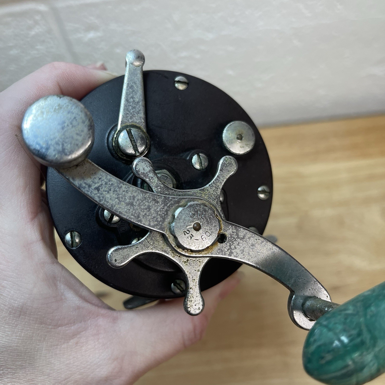 TWO Vintage Penn Peer No. 209 Level Wind Fishing Reel – 1 Missing Line Guide