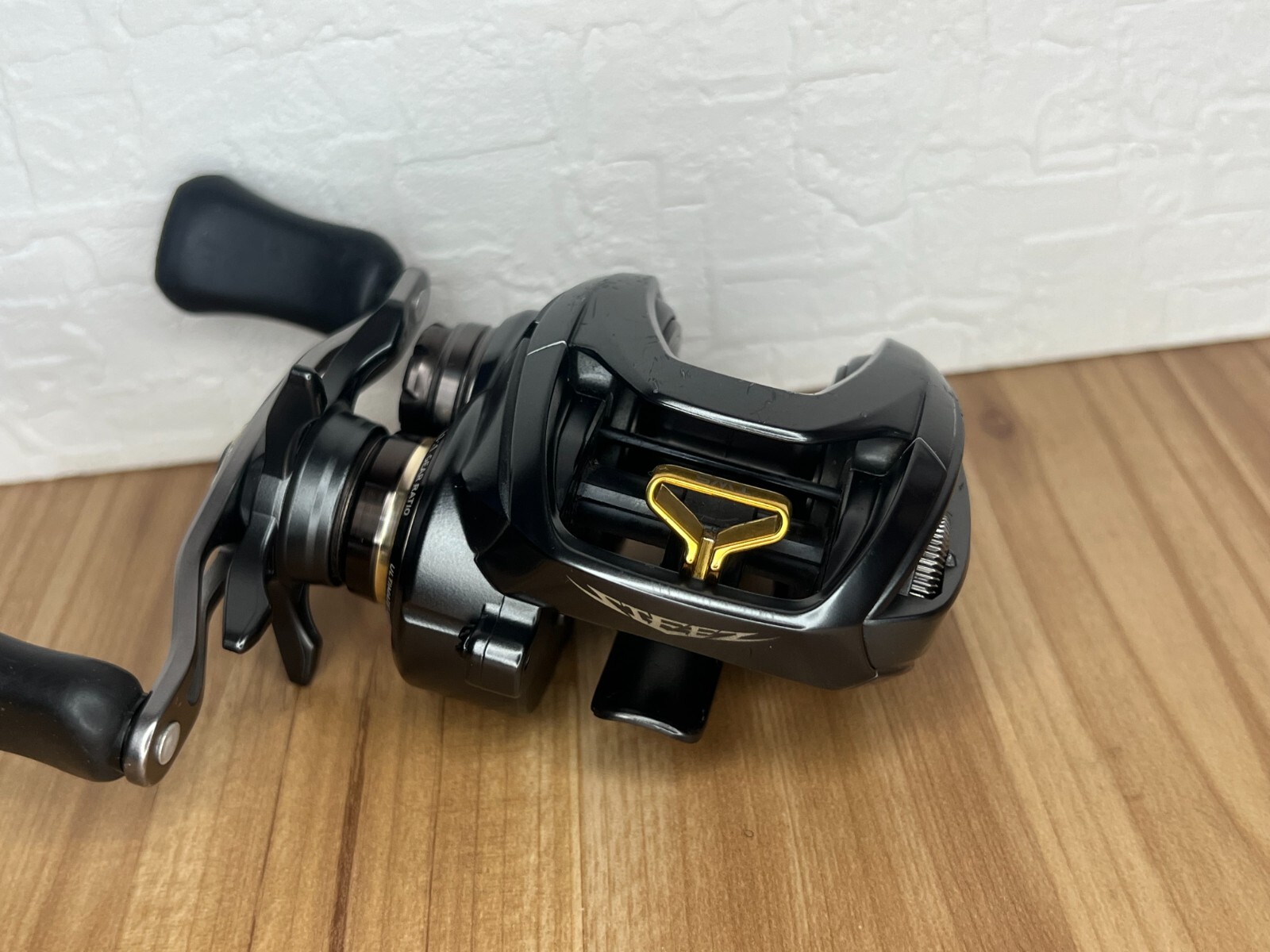 Daiwa STEEZ SV TW 1016 SV-H Baitcasting Reel right 6.3:1 Gear VeryGood+ Japan