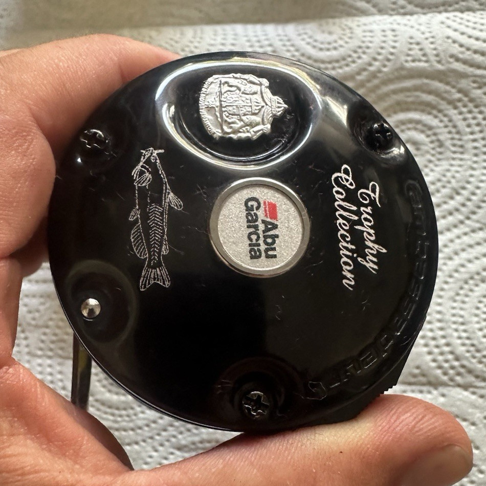 Abu Garcia Ambassadeur 6500 Custom “Black Cat” Right Hand Baitcast Reel 5.3:1