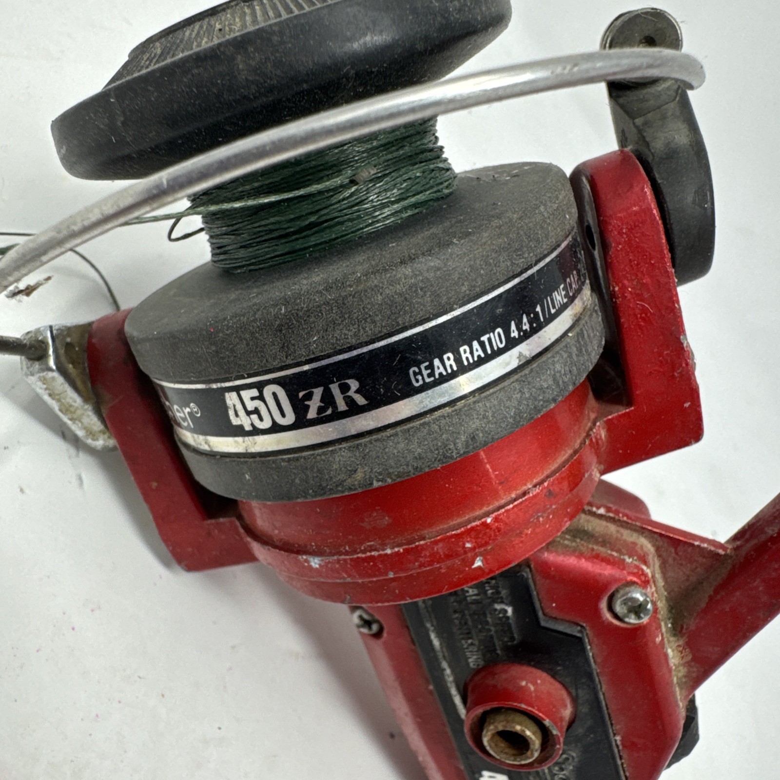 Sportfisher 450 ZR Spinning Reel – Vintage Red – High Speed Graphite Spool