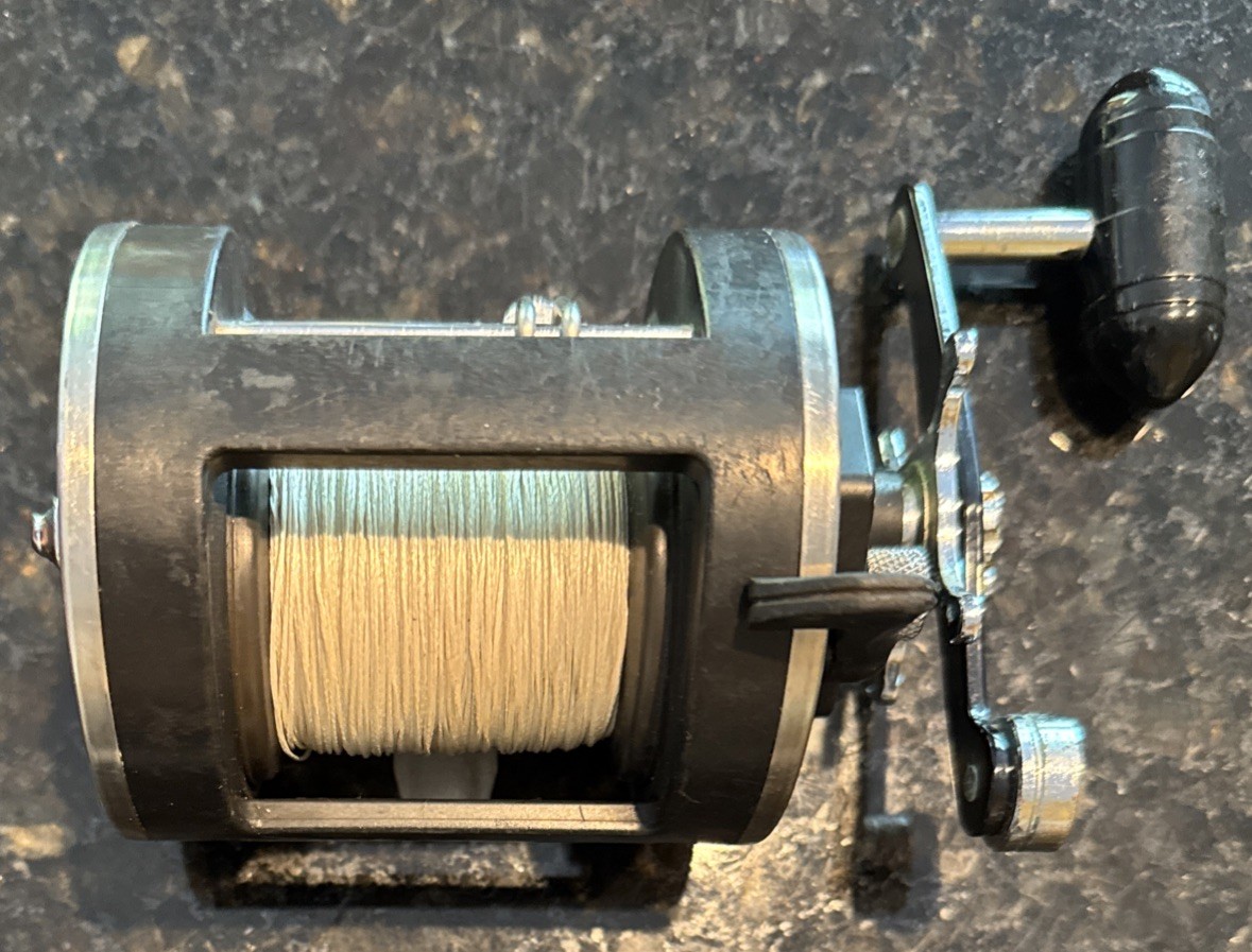 Penn 310 GTI Graphite Fishing Reel USA Loaded With Braided Line