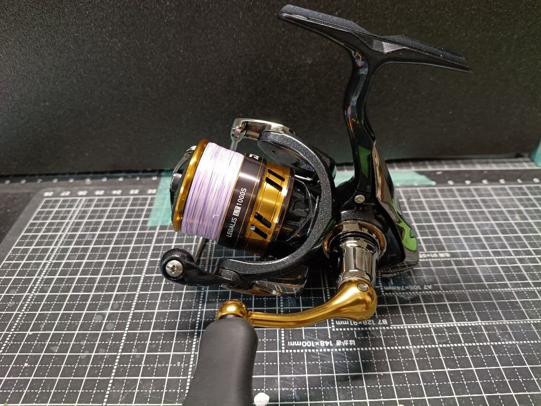 Daiwa Legalus LT 1000S Spinning Reel Body Used Light Game