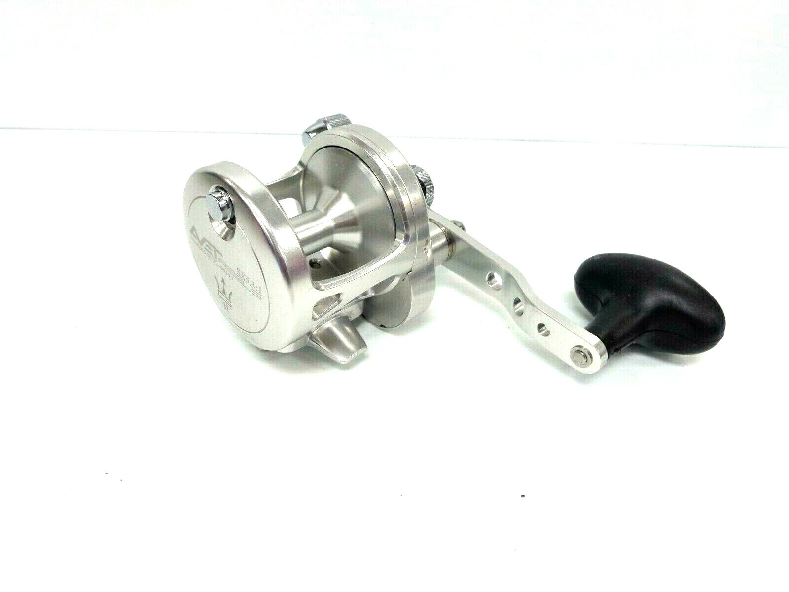 Avet SX5.3 G2 NGP Single Speed Lever Drag Reel – LEFT HANDED – SILVER