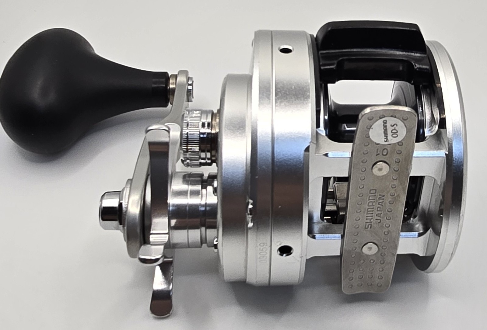 Shimano 13 Ocea Calcutta 301HG Left Baitcast Reel JDM Offshore Light Jigging