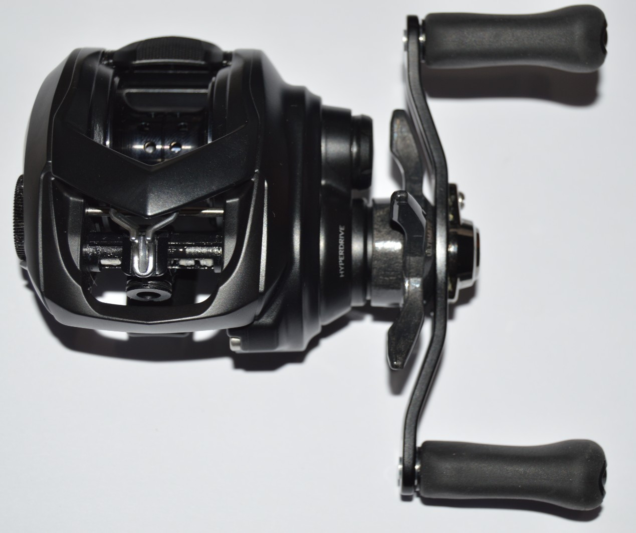 Daiwa Tatula 80 Baitcasting Reel 7.1:1 left hand New display model no box