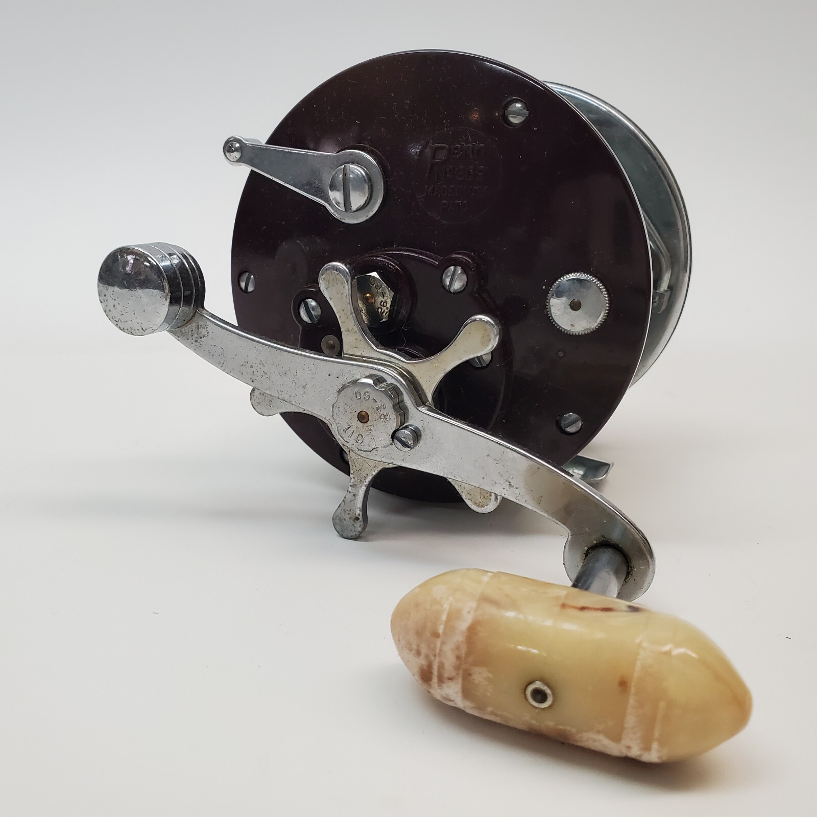 Vintage Penn PEER No 309 Levelwind Saltwater Conventional Fishing Reel Surf Boat