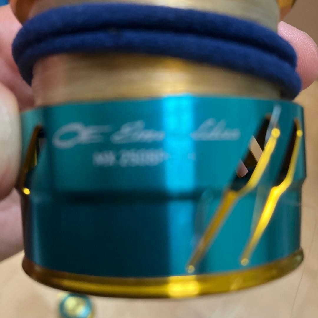 MX 2500 PE Spinning Reel Spare Spool Blue Gold Used