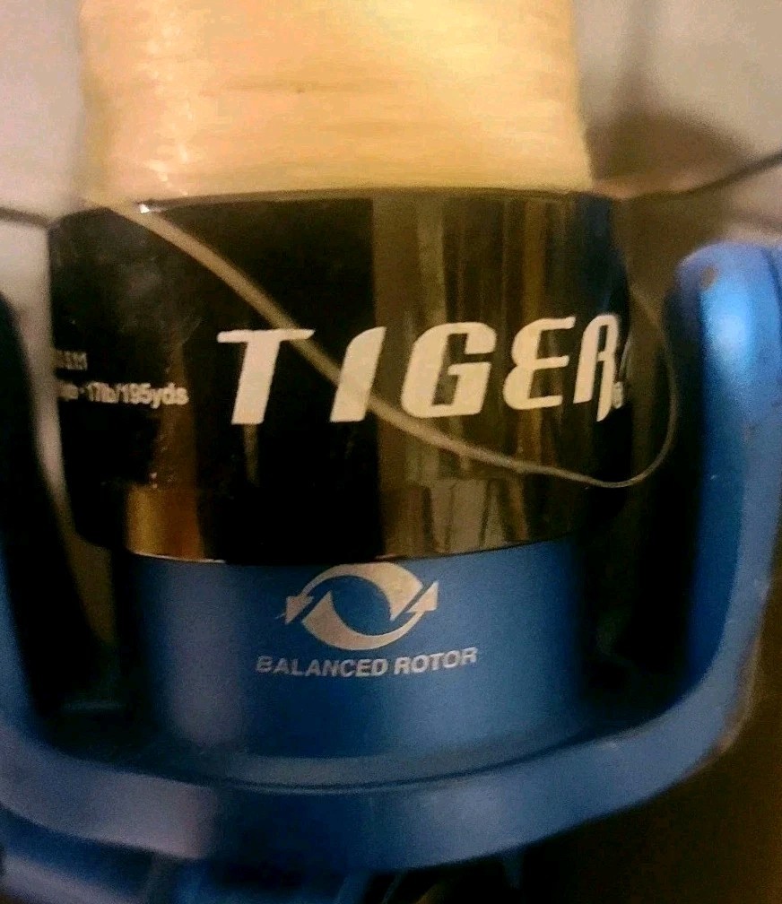 Tiger Shakespeare Tgra50 Blue Black 5.1:1 Gear Ratio LH Spinning Fishing Reel