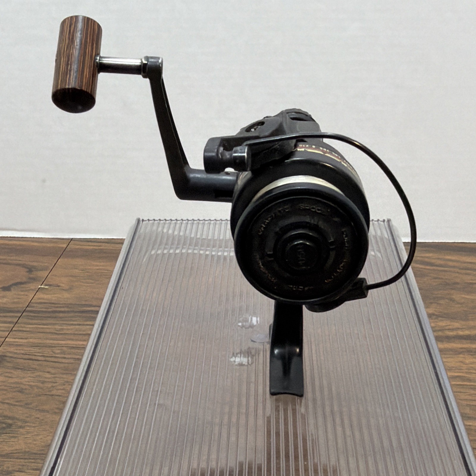 Fishing Reel Silstar GX40 Graphite Spinning Collector Fishing Reel Korea Fishing