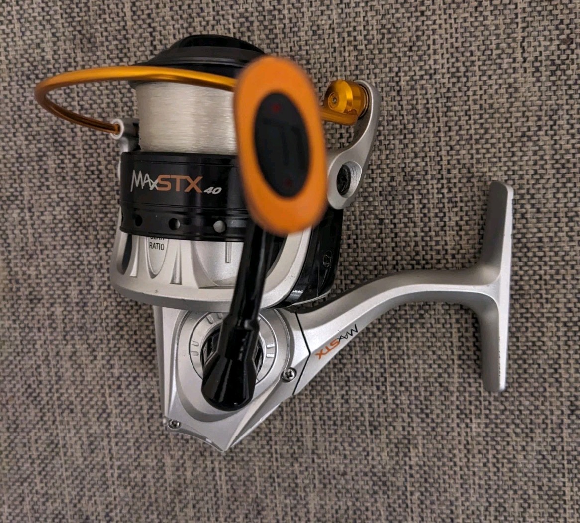 ABU GARCIA MAX STX 40 SPINNING REEL
