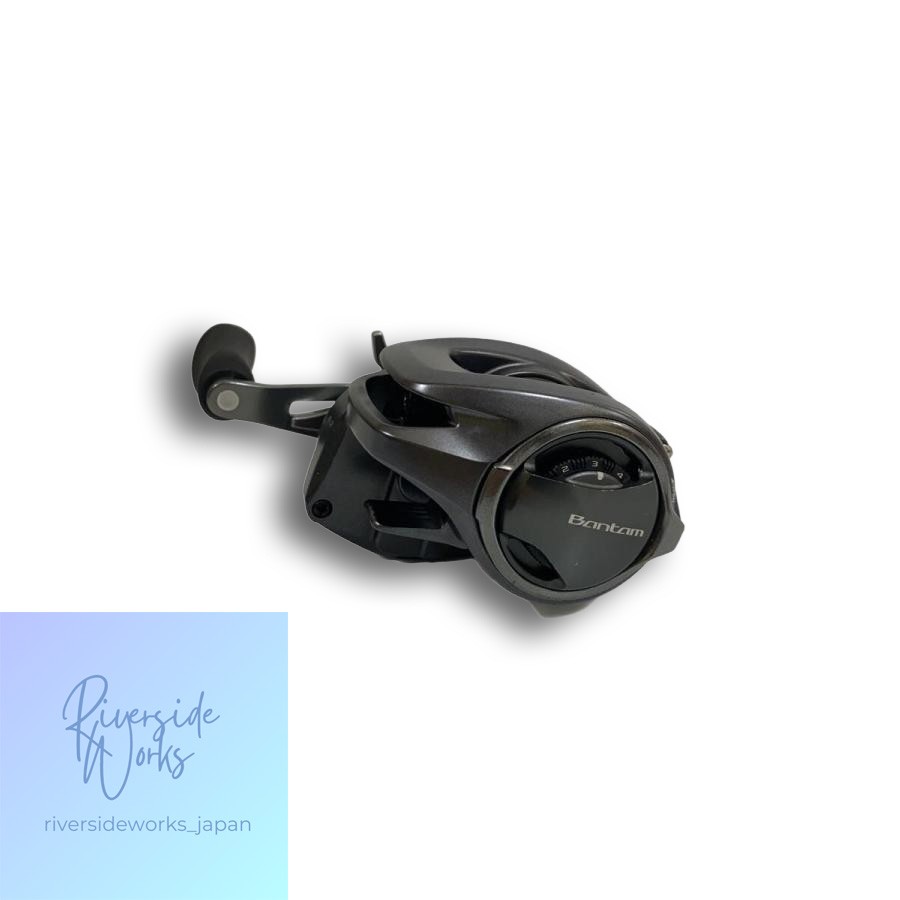 SHIMANO 044617 Bait Reel – Versatile Fishing Tool