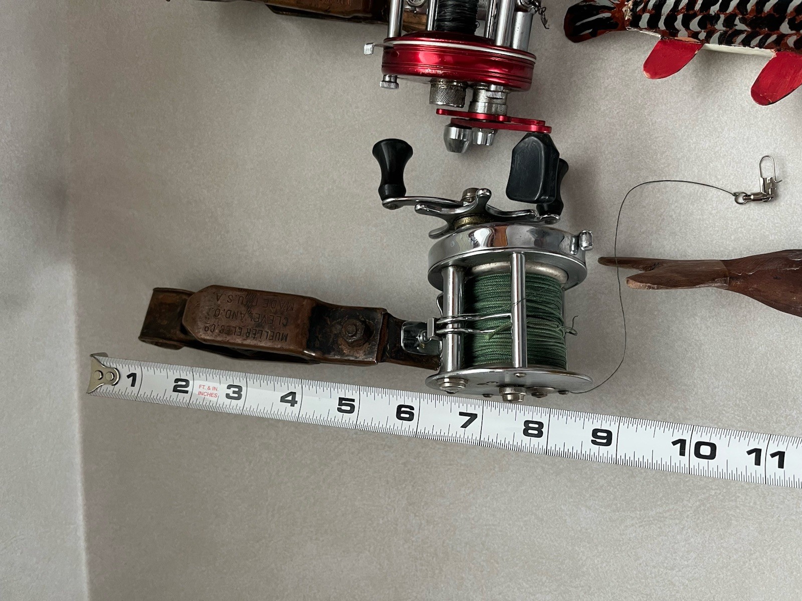 Abu Garcia Ambassadeur 6000 Shakespeare FE On Clips Vintage Spearing Decoys Lot
