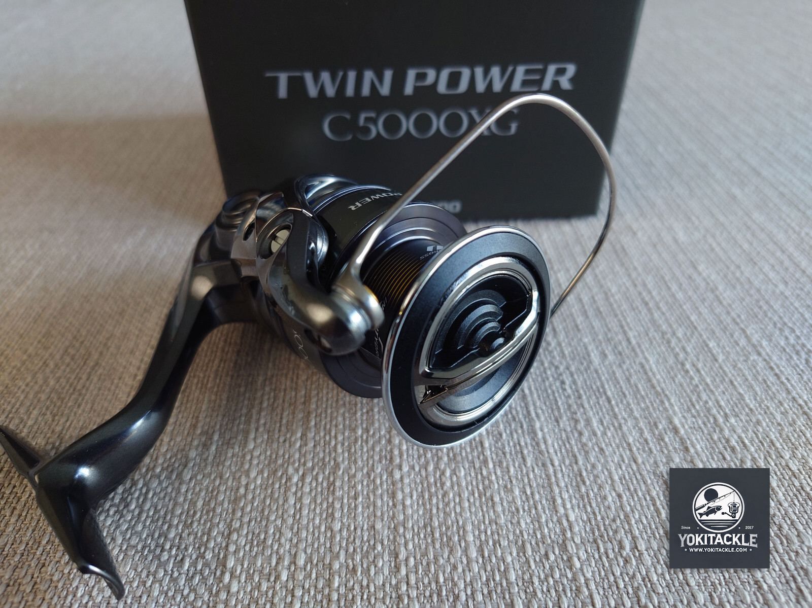 Shimano 24 Twin Power C5000XG Spinning Fishing Reel Free Shipping From JAPAN
