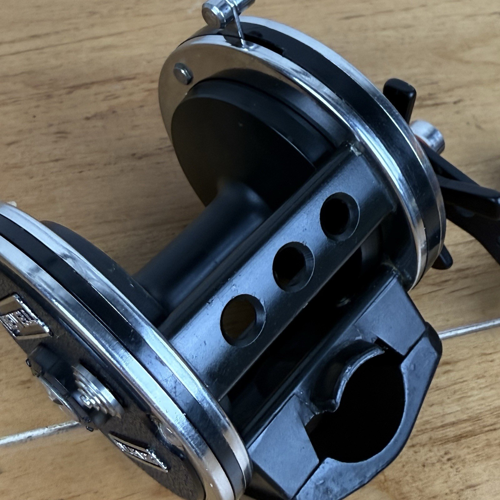 Newell P332-F Fishing Reel Ball Bearing Made in USA in Nice Condition