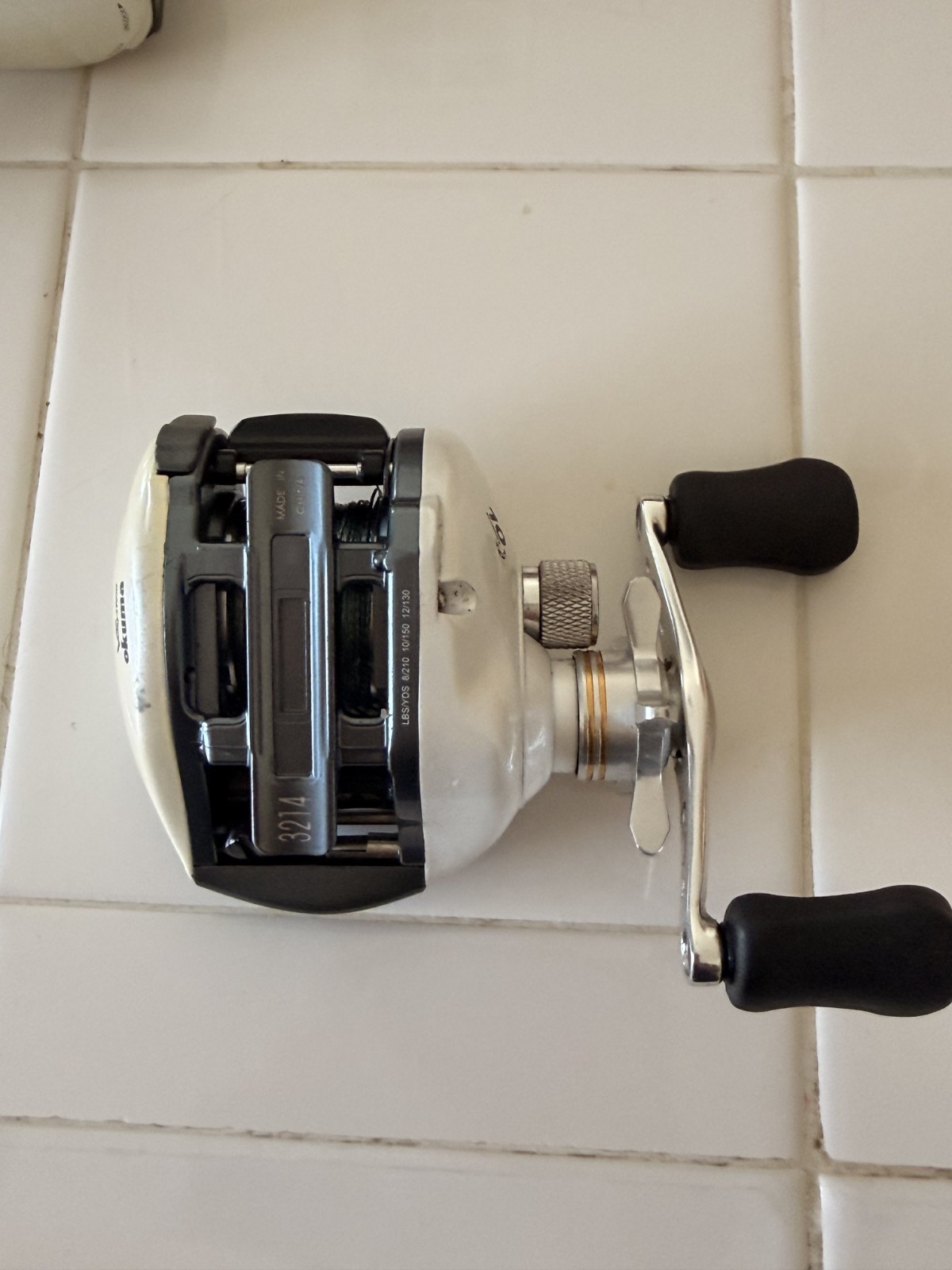 Okuma V-200a 10 BEARINGS 6:2:1 BAITCASTER FISHING REEL VINTAGE USED