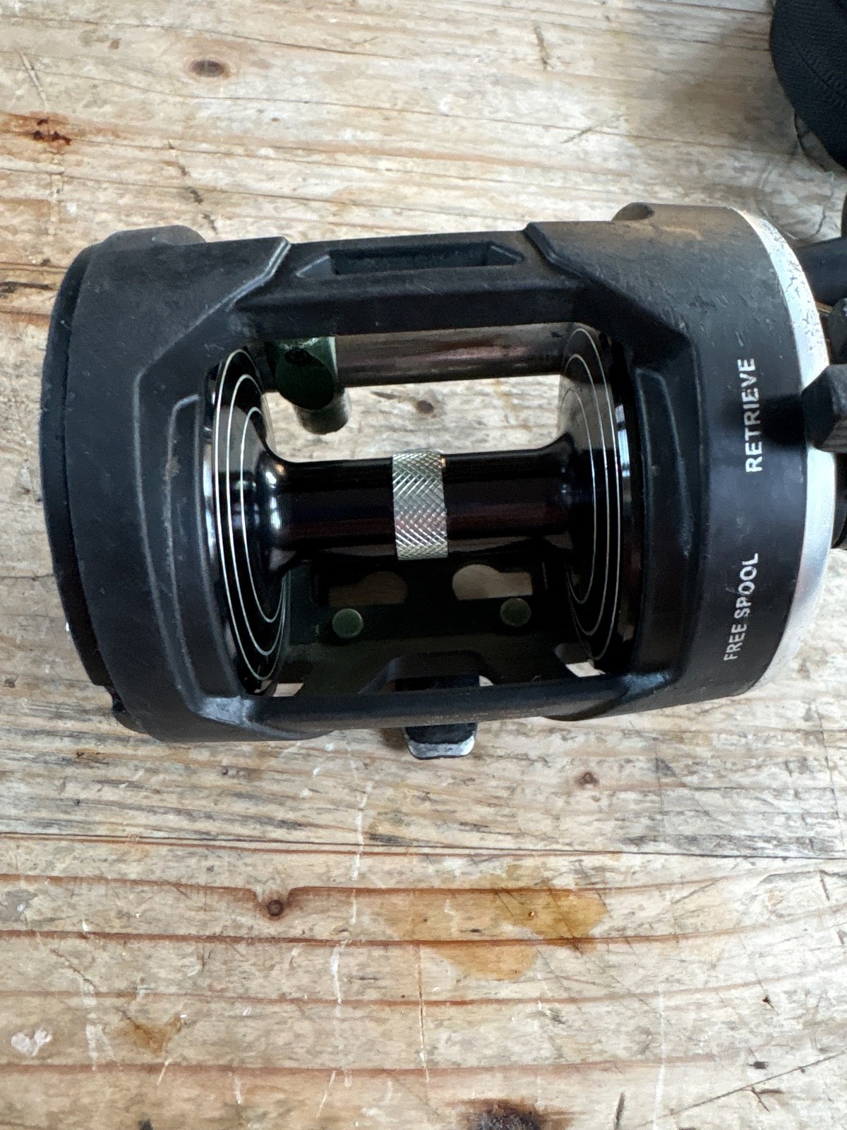 Penn Rival ( RVL20LW ) Saltwater Fishing Reel – 5.1:1 Gear Ratio