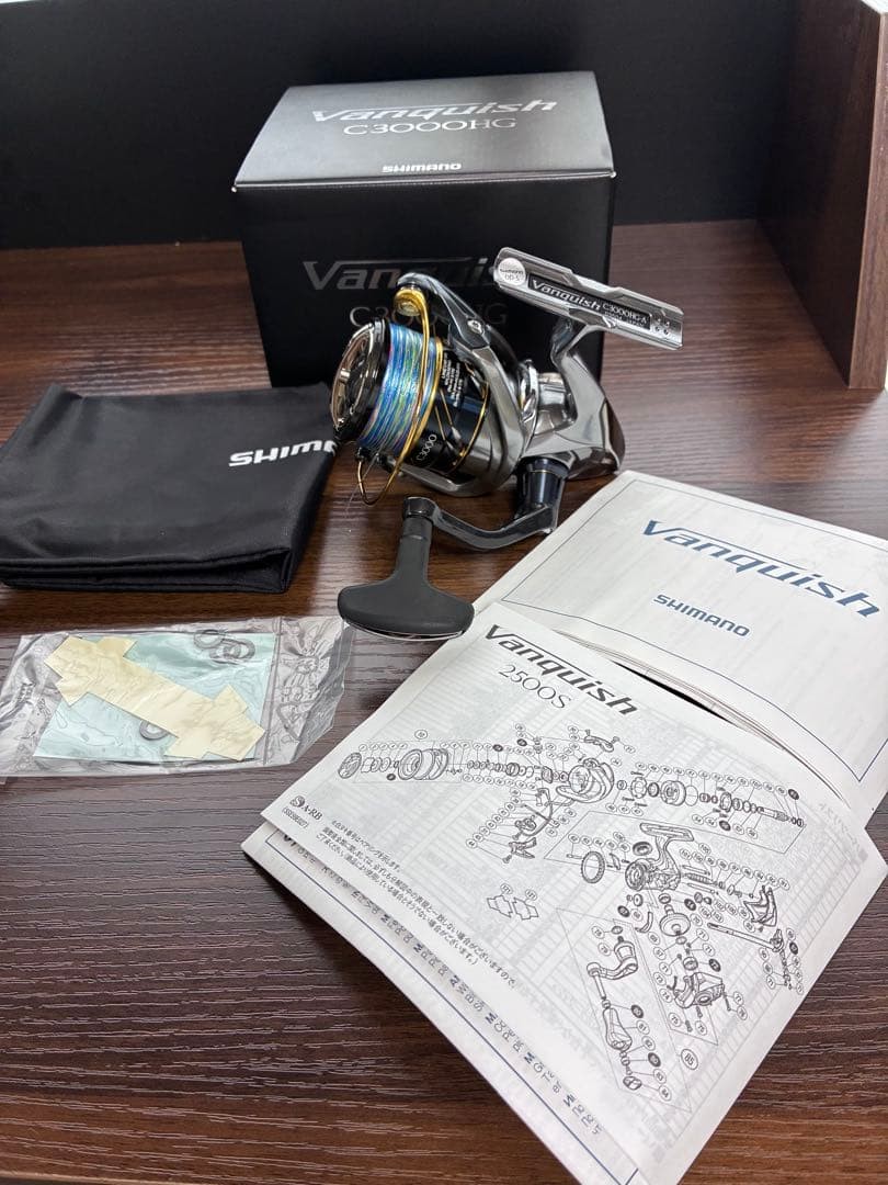 [EXC] SHIMANO 16 Vanquish C3000HG-A Spinning Reel w/Box Accs – From JAPAN
