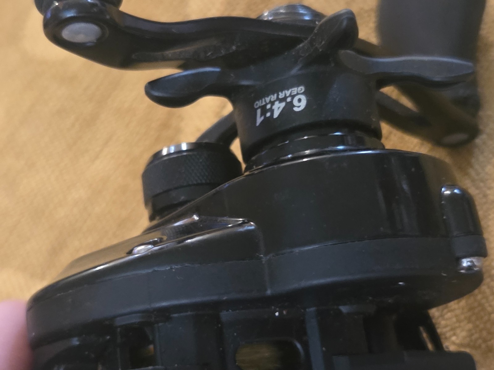 LEW’S CLASSIC PRO CASTING REEL – 6:4:1 GEAR RATIO – 7 BALL BEARING Laser LZR1H