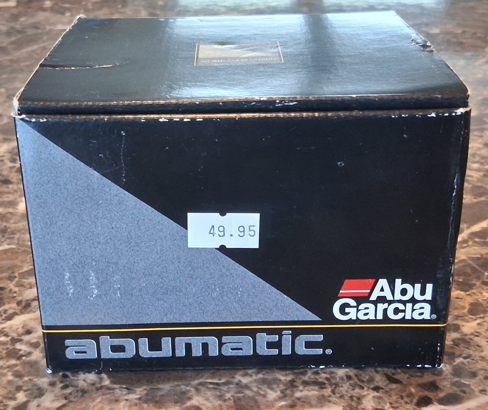 NEW Vintage Abu Garcia Abumatic 875 Spincast Fishing Reel instant anti-reverse