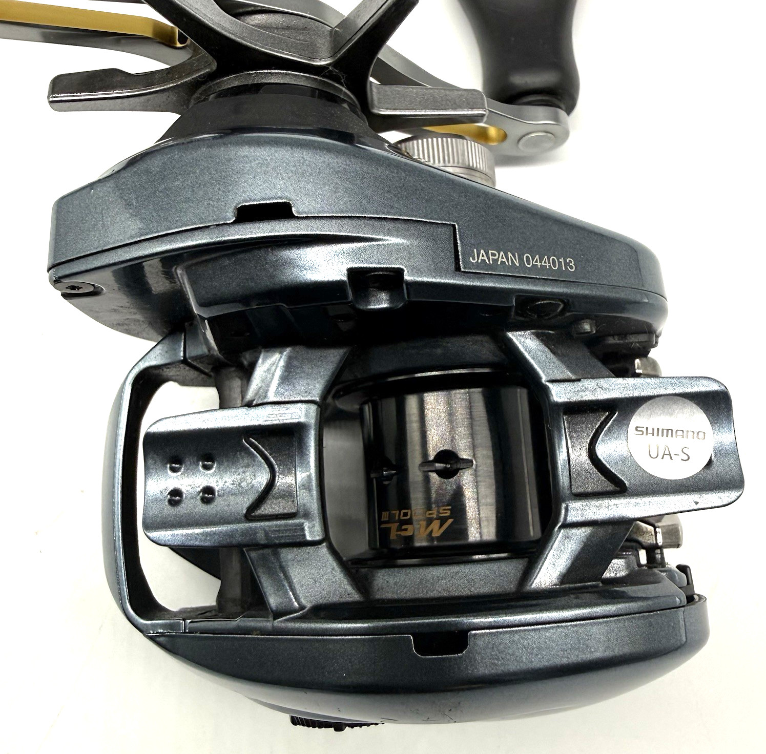 SHIMANO 22 ALDEBARAN BFS XG LEFT Handed Baitcasting Reel w/Box JAPAN „Near Mint“