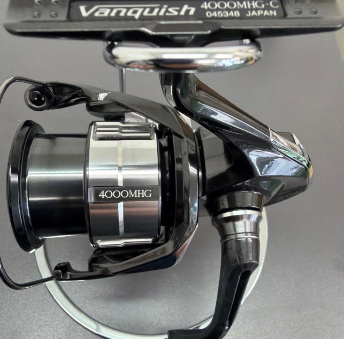 SHIMANO 23 Vanquish 4000MHG Spinning Reel JDM
