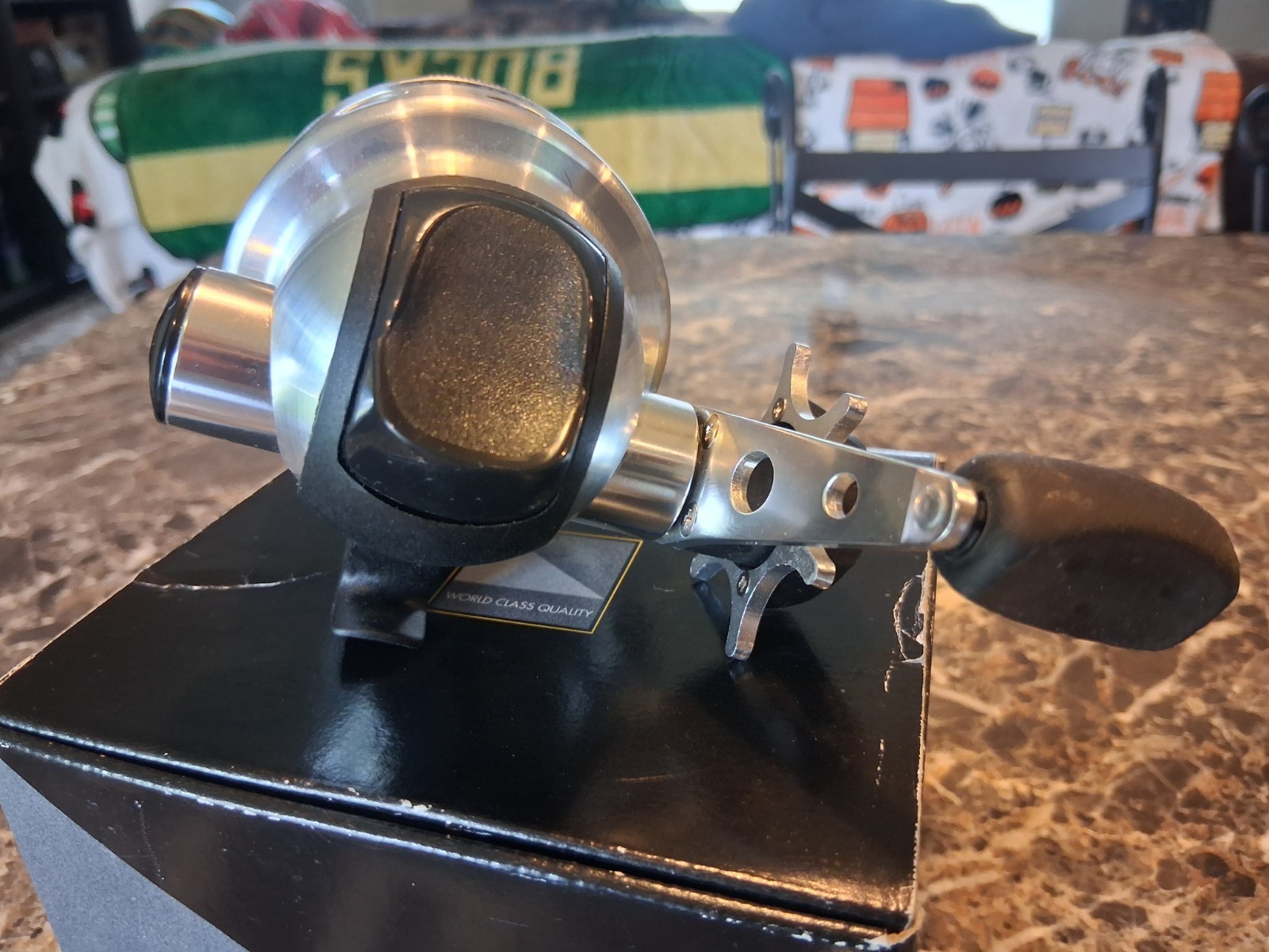 NEW Vintage Abu Garcia Abumatic 875 Spincast Fishing Reel instant anti-reverse