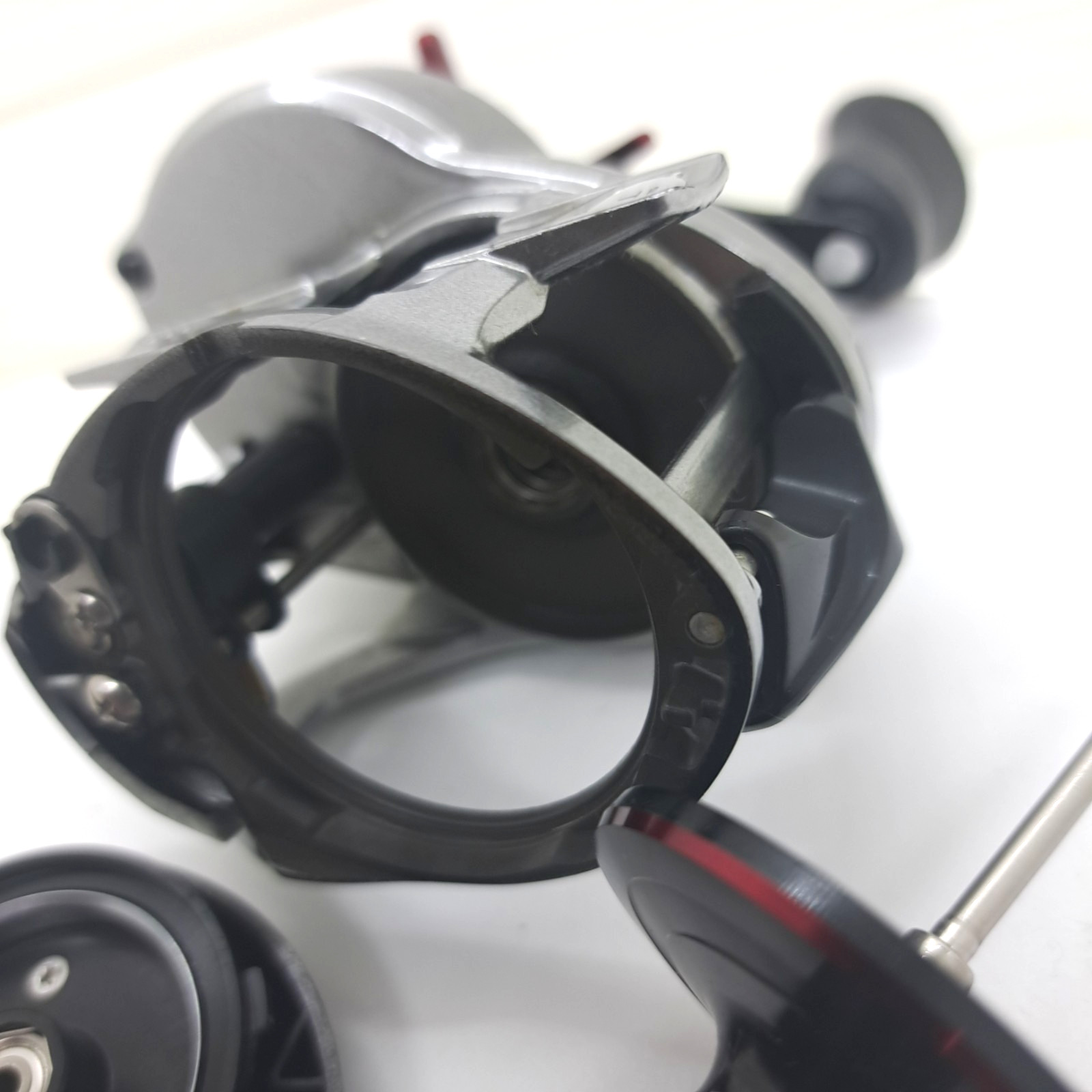 Shimano 21 Scorpion MD 301XG Left Handle Baitcasting Reel 7.9:1 From Japan