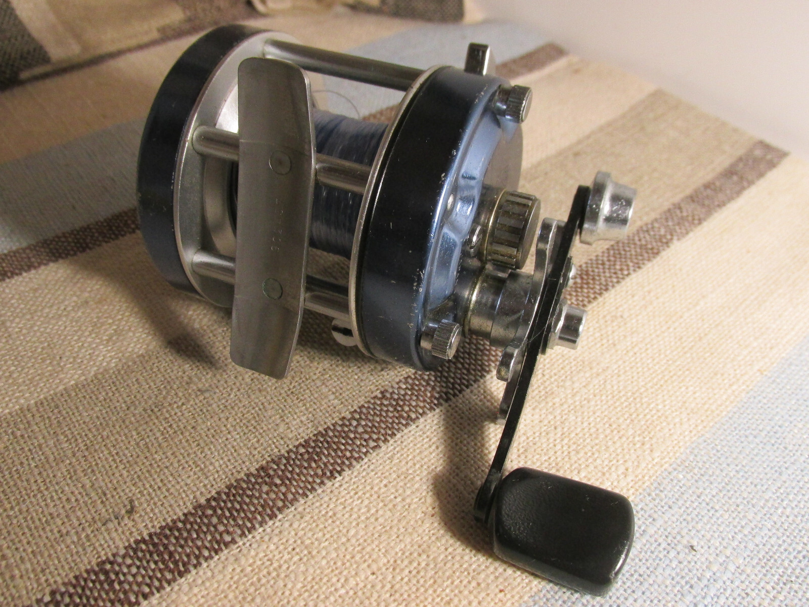 Daiwa Millionaire 3H Baitcasting Reel-5:1 Gear Ratio-Works Good