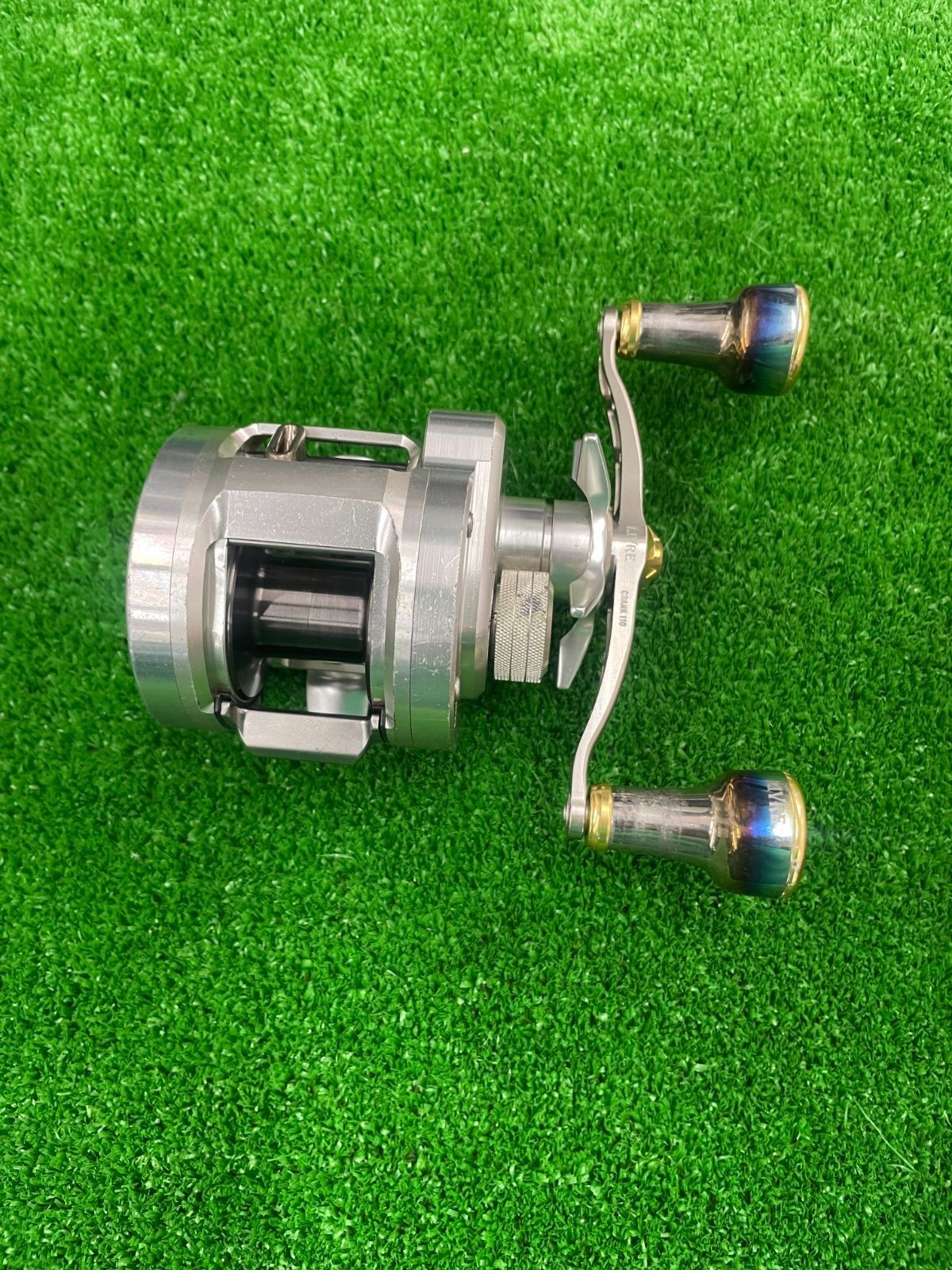 Daiwa Ryoga Bay Jigging C2020 Custom Handle Baitcasting Reel Japan Used